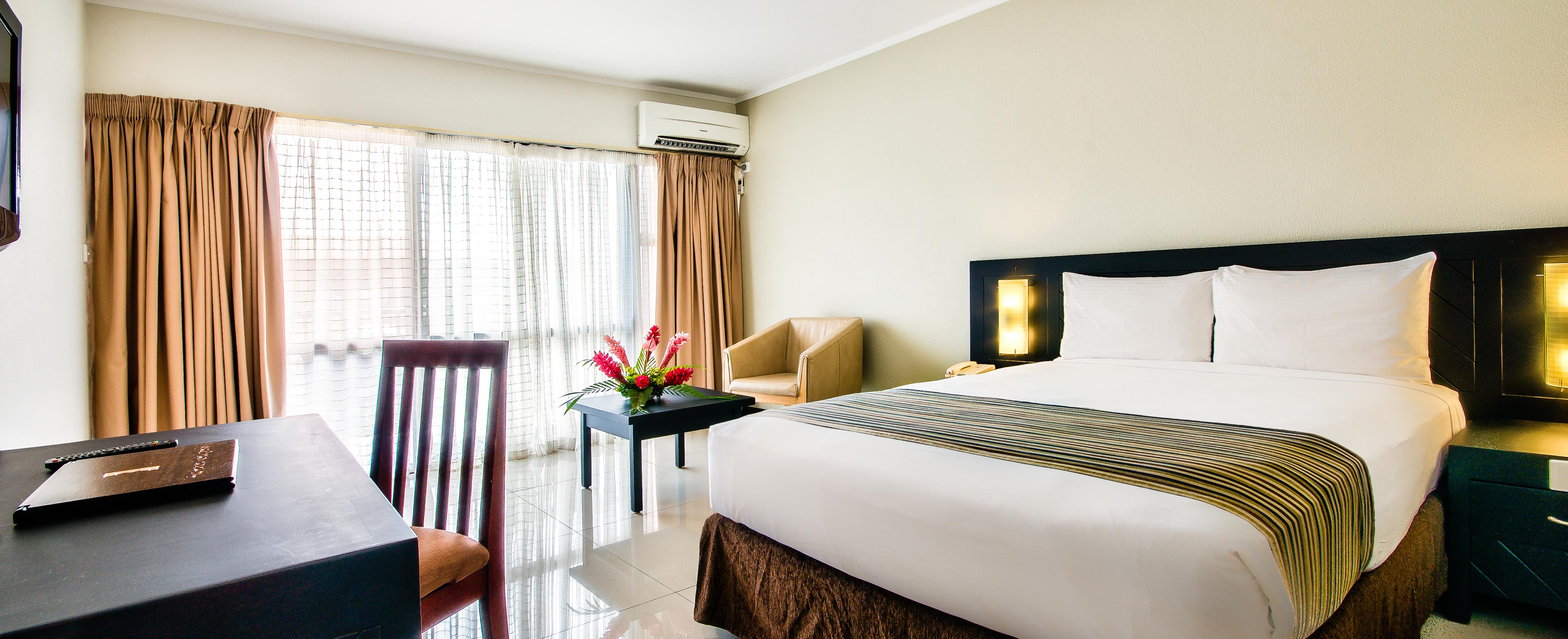 לאוטוקה Tanoa Waterfront Hotel מראה חיצוני תמונה